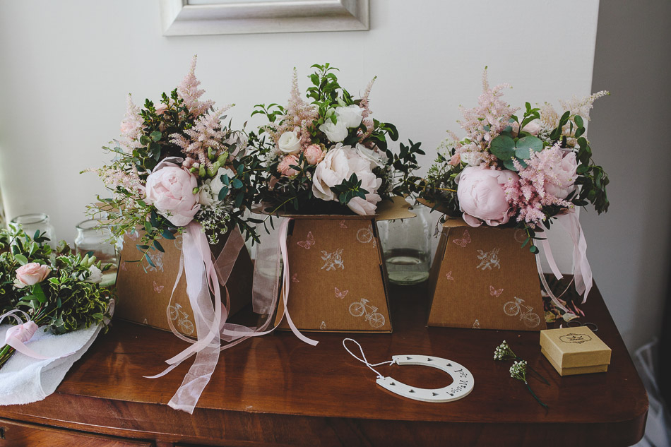 Bridesmaids flower bouquets