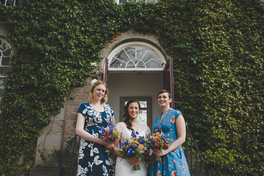 Globe-at-Hay-on-Wye-Wedding-Photography