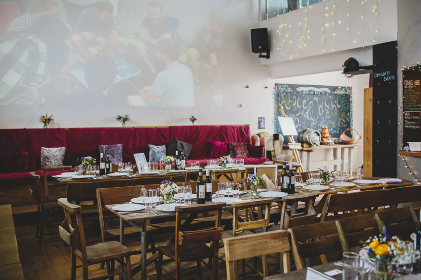 Globe-at-Hay-on-Wye-Wedding